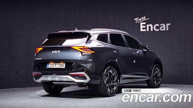 Kia Sportage (V) Gasoline 1.6 Turbo 2WD Signature 2022 — фото 2