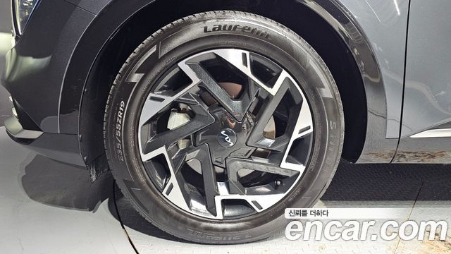 Kia Sportage (V) Gasoline 1.6 Turbo 2WD Signature 2022 — фото 5
