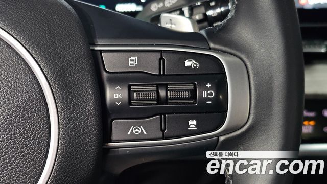Kia Sportage (V) Gasoline 1.6 Turbo 2WD Signature 2022 — фото 17