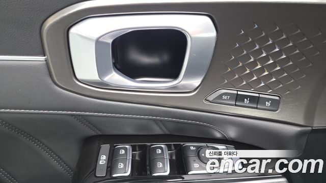 Kia Sorento (IV) Gasoline 2.5T 2WD Signature 2022 — фото 29