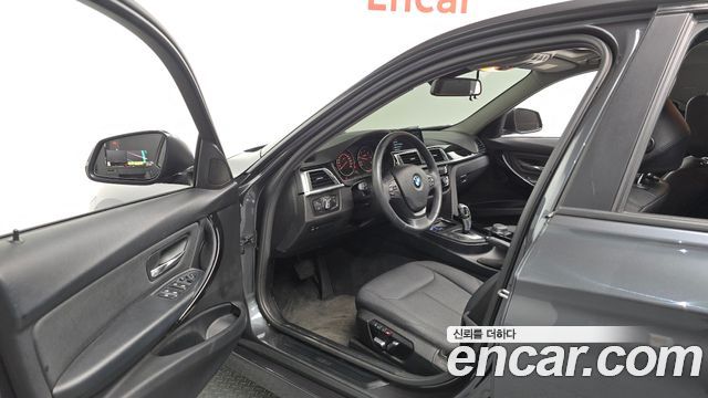 BMW 3 Series (F30) 320d 2017 — фото 10