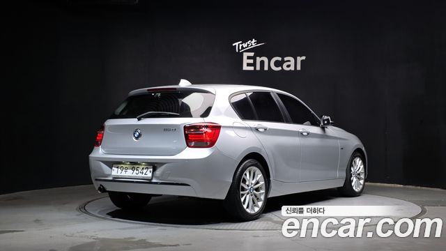 BMW 1 Series (F20) 118d Sport 5Door 2015 — фото 2