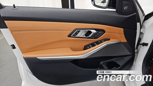 BMW 3 Series (G20) 330i xDrive M Sport 2019 — фото 24