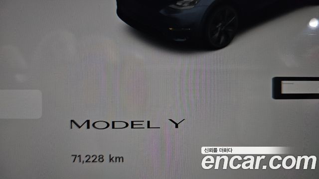 Tesla Model Y RWD 2024 — фото 8