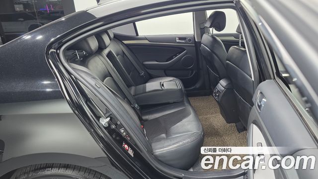 Kia K7 Hybrid 700h Prestige 2016 — фото 16