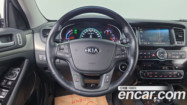 Kia K7 Hybrid 700h Prestige 2016 — фото 18