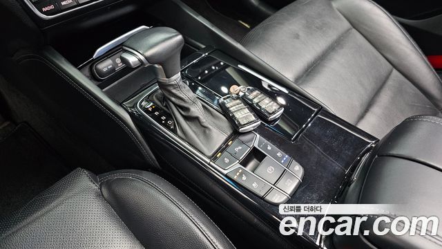 Kia K7 2.4 GDI Limited 2017 — фото 9