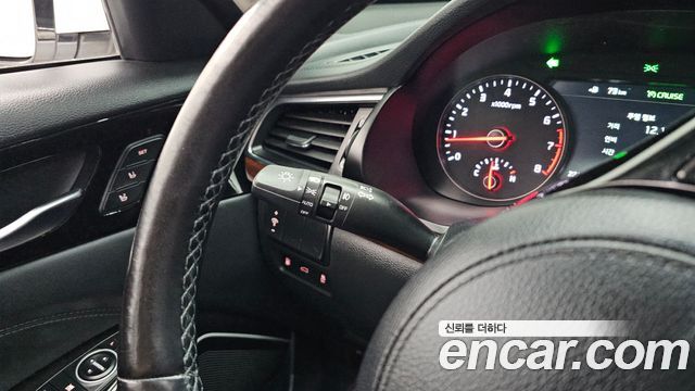 Kia K7 2.4 GDI Limited 2017 — фото 16