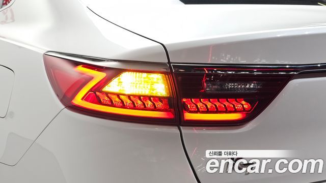 Kia K7 2.4 GDI Limited 2017 — фото 23