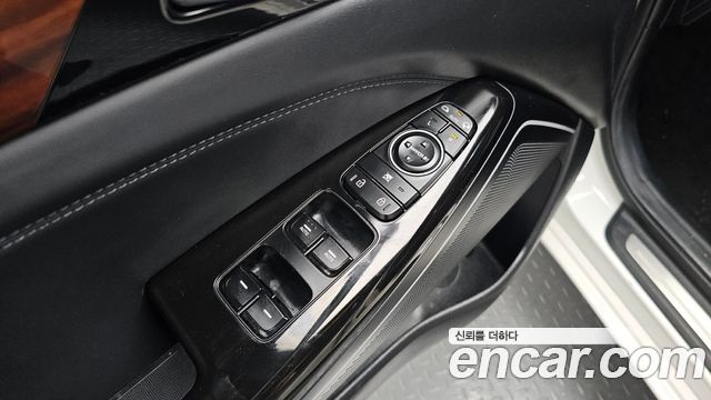 Kia K7 2.4 GDI Limited 2017 — фото 27