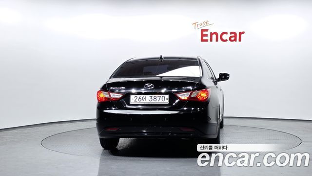 Hyundai Sonata (YF) LPI Luxury(Handicapped) 2012 — фото 4