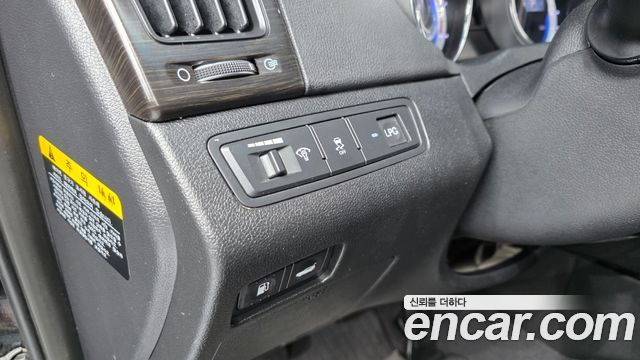 Hyundai Sonata (YF) LPI Luxury(Handicapped) 2012 — фото 12