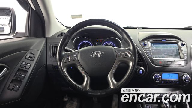 Hyundai Tucson ix Diesel(e-VGT) 4WD Modern 2014 — фото 12