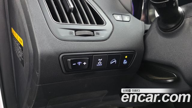 Hyundai Tucson ix Diesel(e-VGT) 4WD Modern 2014 — фото 18