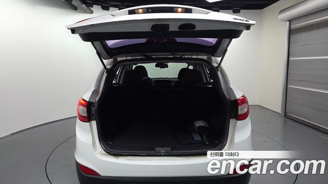 Hyundai Tucson ix Diesel(e-VGT) 4WD Modern 2014 — фото 20