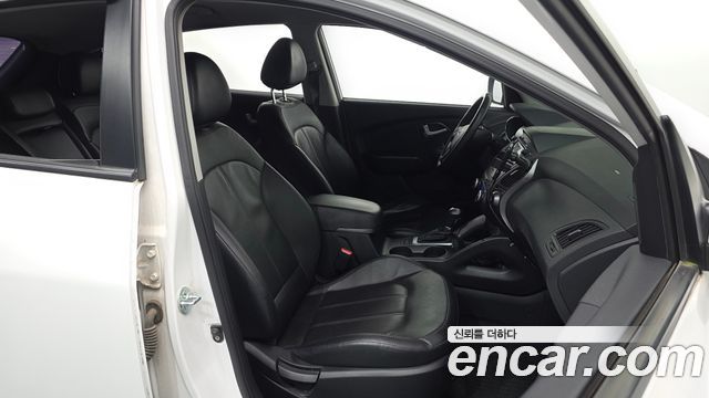 Hyundai Tucson ix Diesel(e-VGT) 4WD Modern 2014 — фото 26