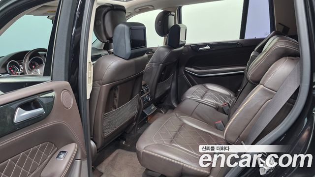 Mercedes-Benz GLS-Class (X166) GLS500 4MATIC 2017 — фото 12