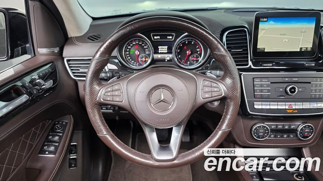 Mercedes-Benz GLS-Class (X166) GLS500 4MATIC 2017 — фото 13