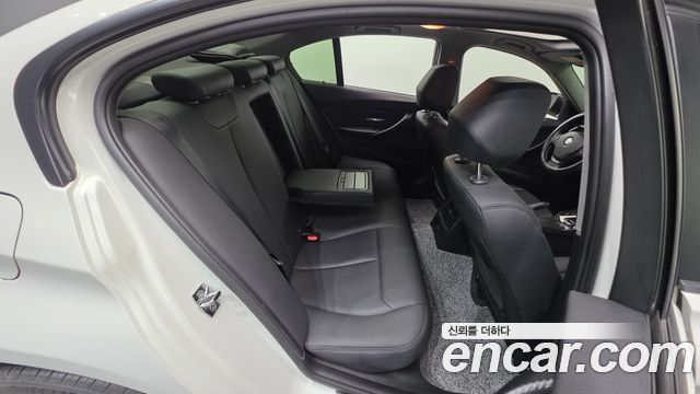 BMW 3 Series (F30) 320d 2012 — фото 18
