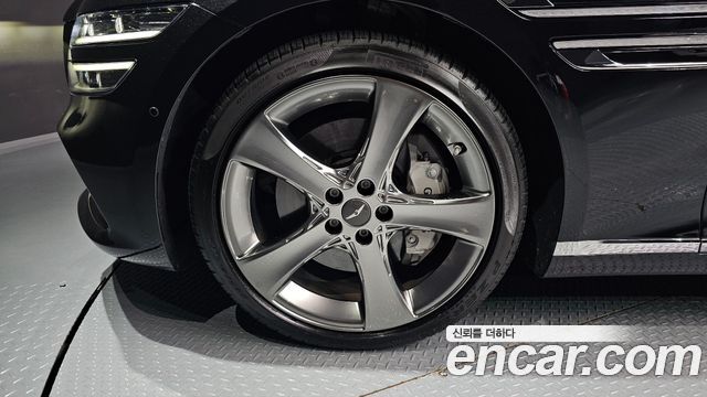 Genesis G80 (RG3) Gasoline 2.5 Turbo AWD 2024 — фото 5
