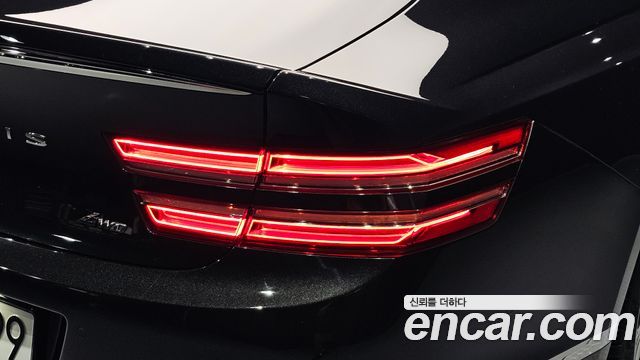 Genesis G80 (RG3) Gasoline 2.5 Turbo AWD 2024 — фото 29