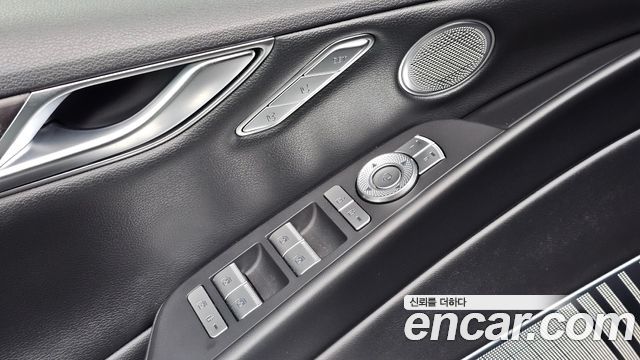 Genesis G80 (RG3) Gasoline 2.5 Turbo AWD 2024 — фото 37