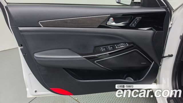 Kia K7 Premier 3.0 LPI Noblesse 2020 — фото 24