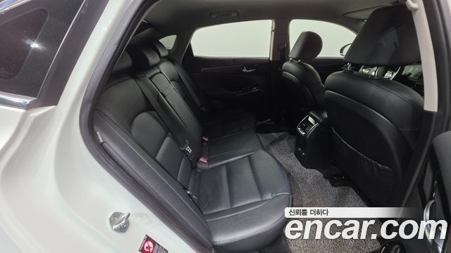 Kia K7 Premier 3.0 LPI Noblesse 2020 — фото 32