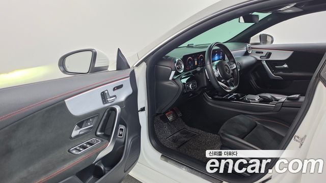 Mercedes-Benz CLA-Class (C118) CLA250 4MATIC 2021 — фото 10