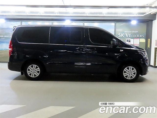 Hyundai Grand Starex Van 5-Seater Modern 2019 — фото 3