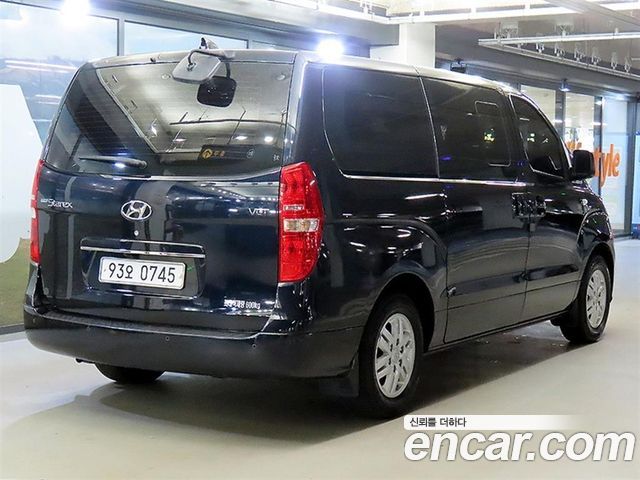 Hyundai Grand Starex Van 5-Seater Modern 2019 — фото 4