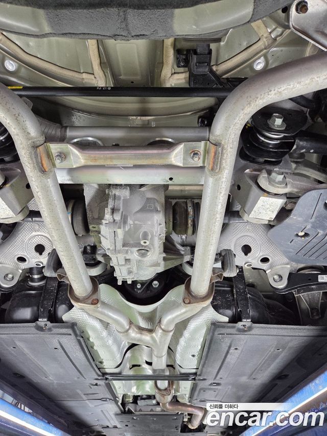 Genesis G80 (RG3) Gasoline 2.5 Turbo AWD 2024 — фото 46