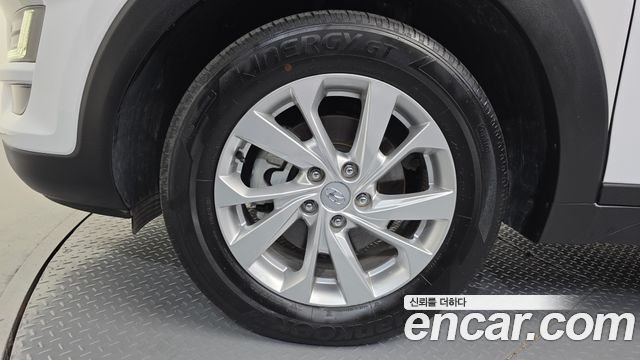 Hyundai Tucson Gasoline 1.6 turbo 2WD Modern 2020 — фото 5