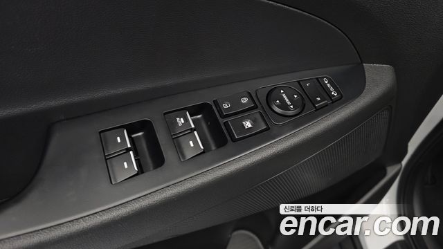 Hyundai Tucson Gasoline 1.6 turbo 2WD Modern 2020 — фото 19