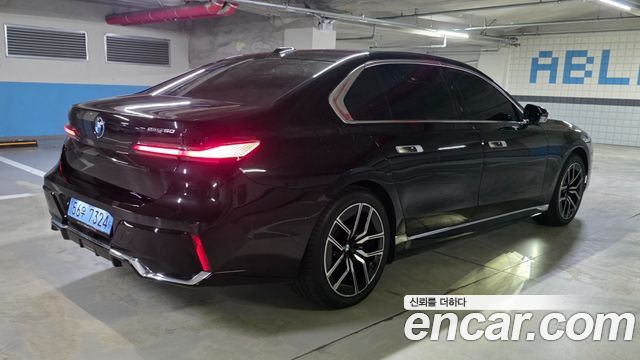 BMW i7 (G70) eDrive 50 M Sport 2026 — фото 5