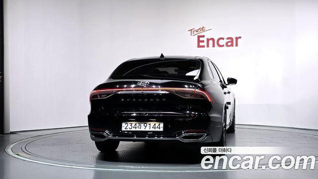 Hyundai Grandeur (IG) 3.0 LPi Rent Car Modern 2023 — фото 4