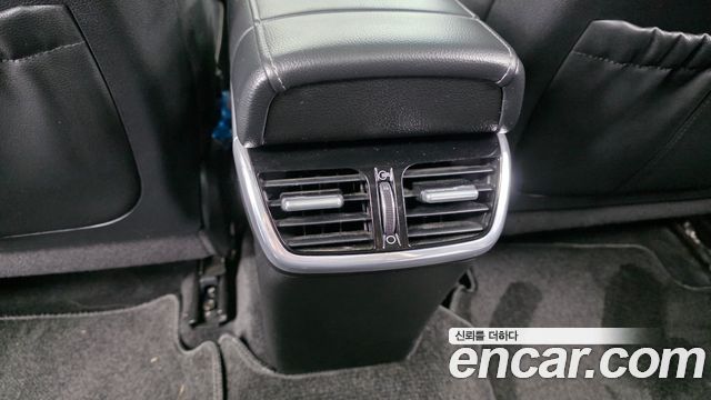 Hyundai Grandeur (IG) 3.0 LPi Rent Car Modern 2023 — фото 21