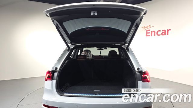 Audi Q3 (F3) 35 TDI Premium 2022 — фото 18