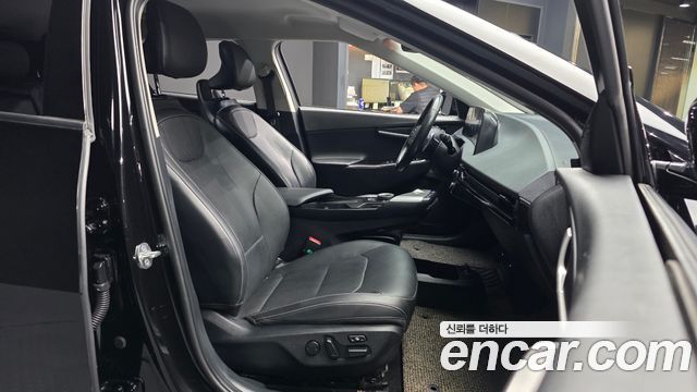 Kia EV6 Long Range Air 2022 — фото 11