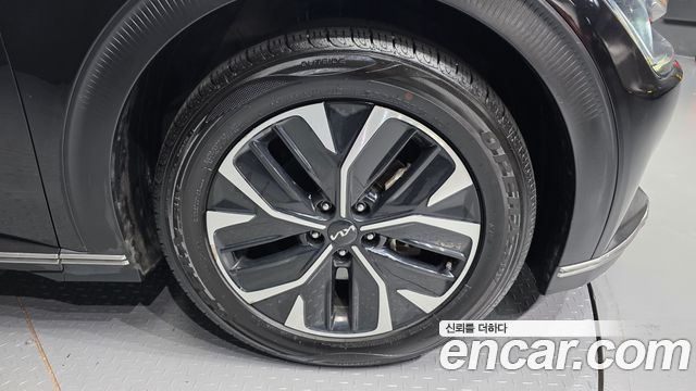 Kia EV6 Long Range Air 2022 — фото 21