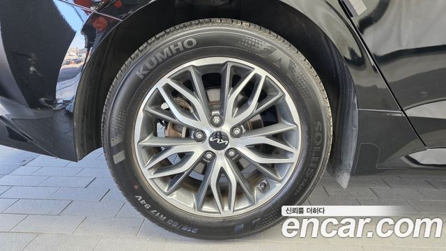 Kia K5 (III) 2.0 Trendy 2023 — фото 5