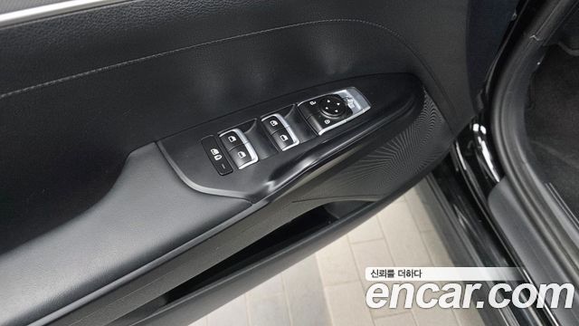 Kia K5 (III) 2.0 Trendy 2023 — фото 28