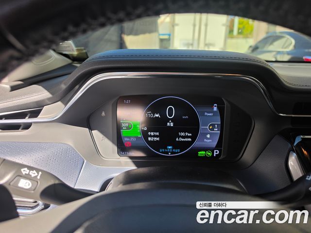 Chevrolet Bolt EUV Premier 2022 — фото 7