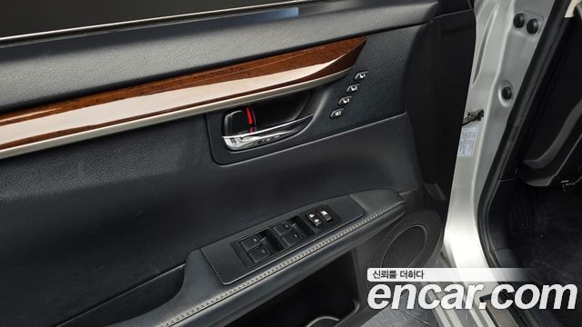 Lexus ES300h Executive XV60 2014 — фото 21