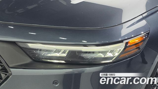 Honda Accord (XI) 2.0 Hybrid Touring 2024 — фото 28