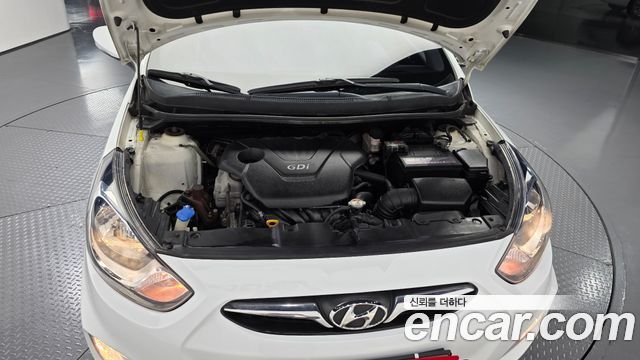 Hyundai Accent (New) 1.6 GDI Top 2012 — фото 6