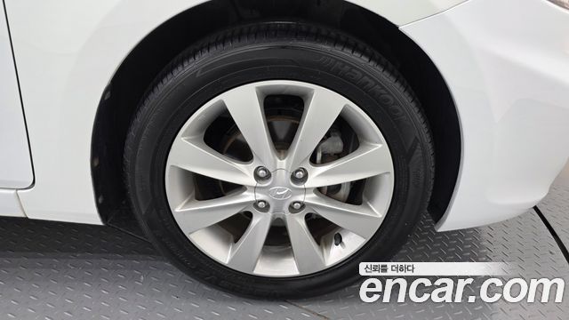Hyundai Accent (New) 1.6 GDI Top 2012 — фото 21
