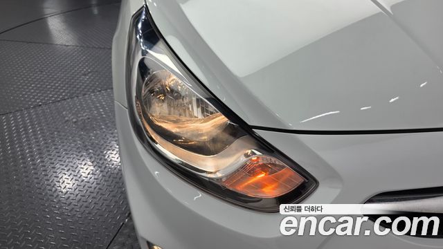 Hyundai Accent (New) 1.6 GDI Top 2012 — фото 22