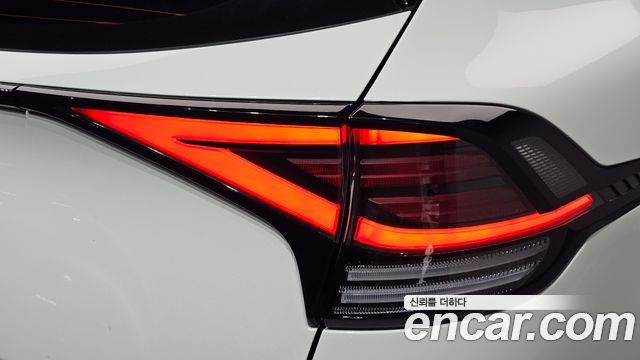 Kia Sportage Hybrid (V) Signature 2WD 2022 — фото 23