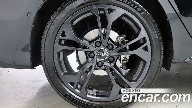 Audi A3 (8Y) 40 TFSI Quattro Premium 2025 — фото 7